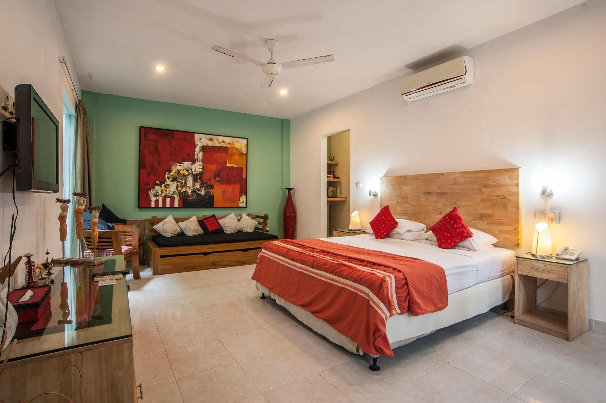 Bali Mystique Hotel & Apartment Seminyak  Exterior photo